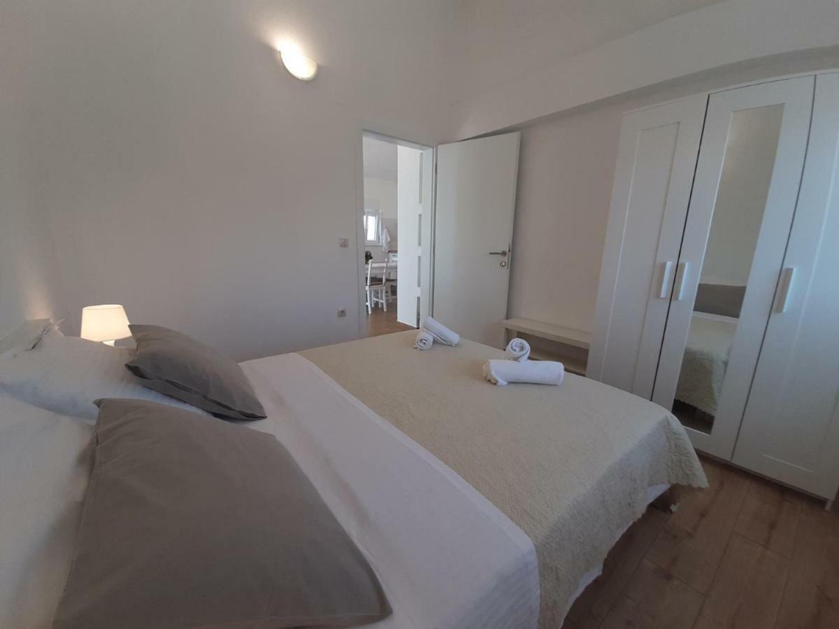 Apartman S Pogledom Ждрелаць Екстер'єр фото