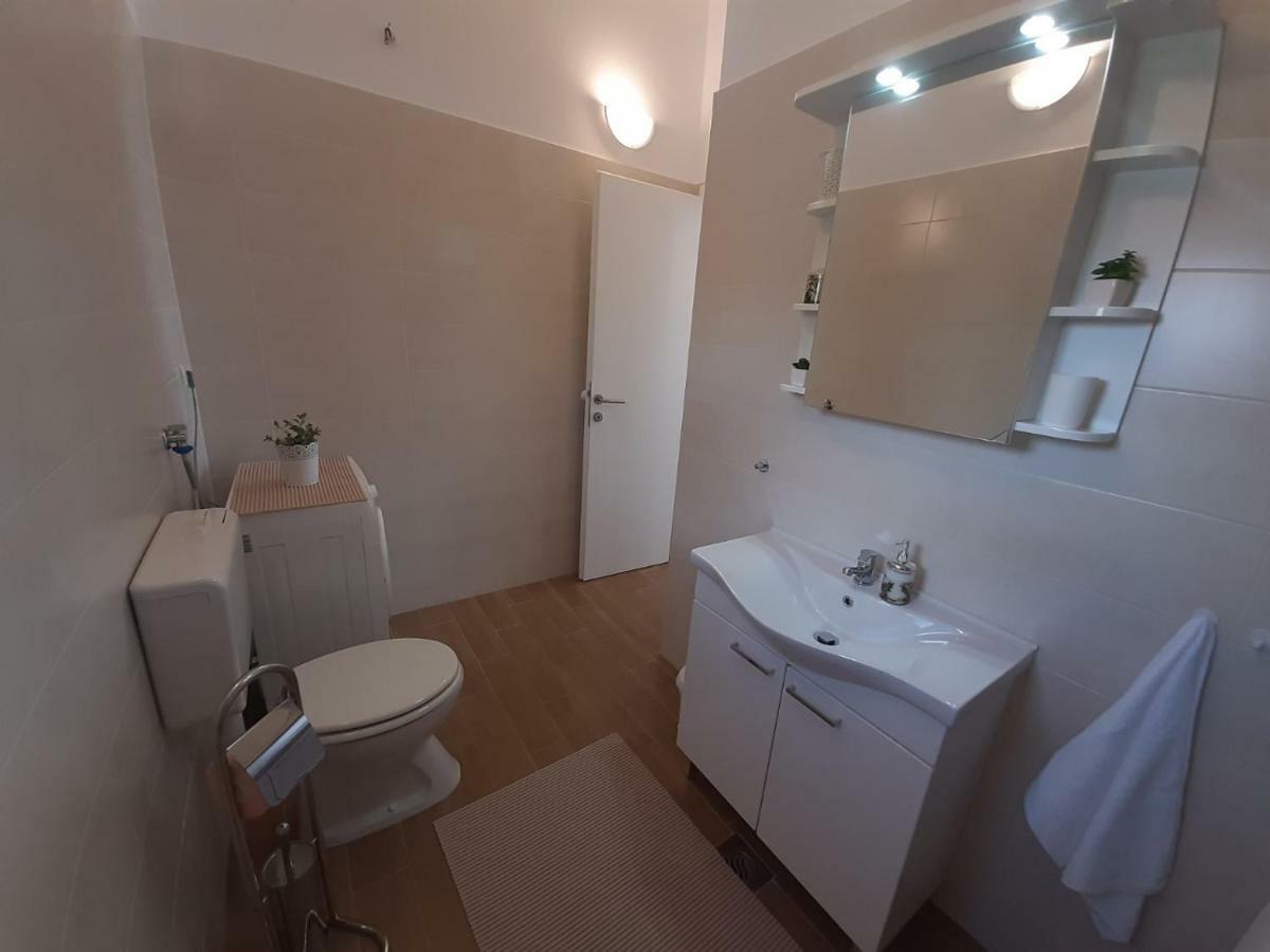 Apartman S Pogledom Ждрелаць Екстер'єр фото